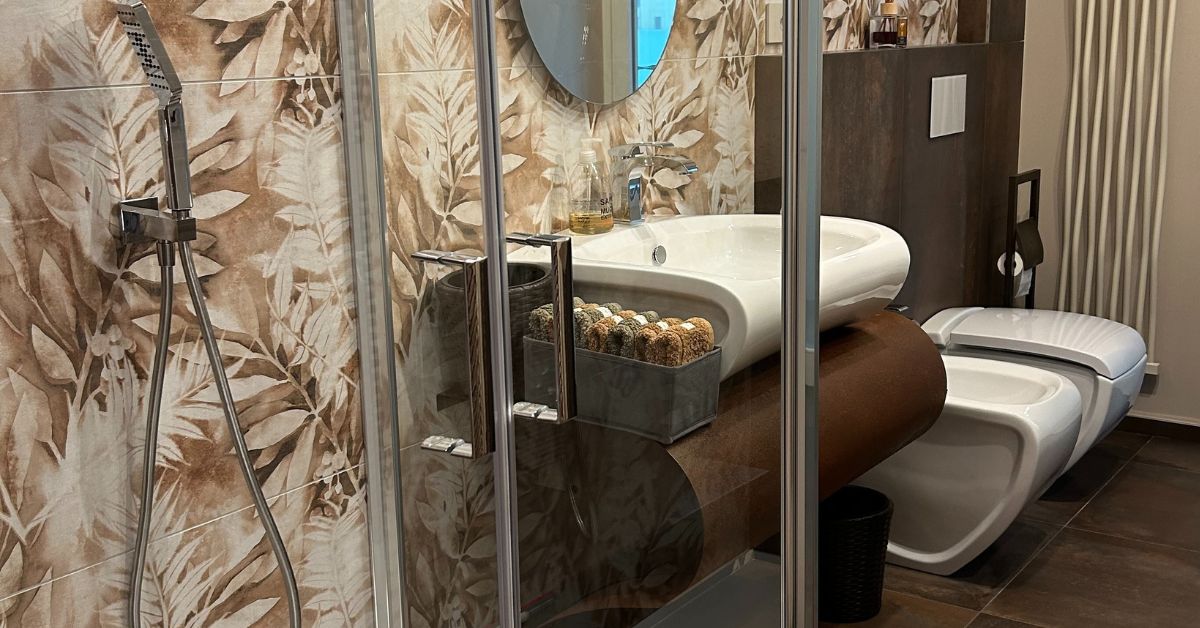 Bagno ABK Wide&Style con rubinetteria Newform